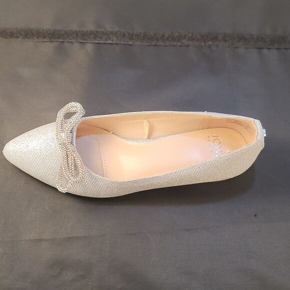 BRAND NEW JONES NEW YORK POINTED TOE WITH BOW DETAIL EMBELLISHMENTS FLAT - Picture 7 of 16